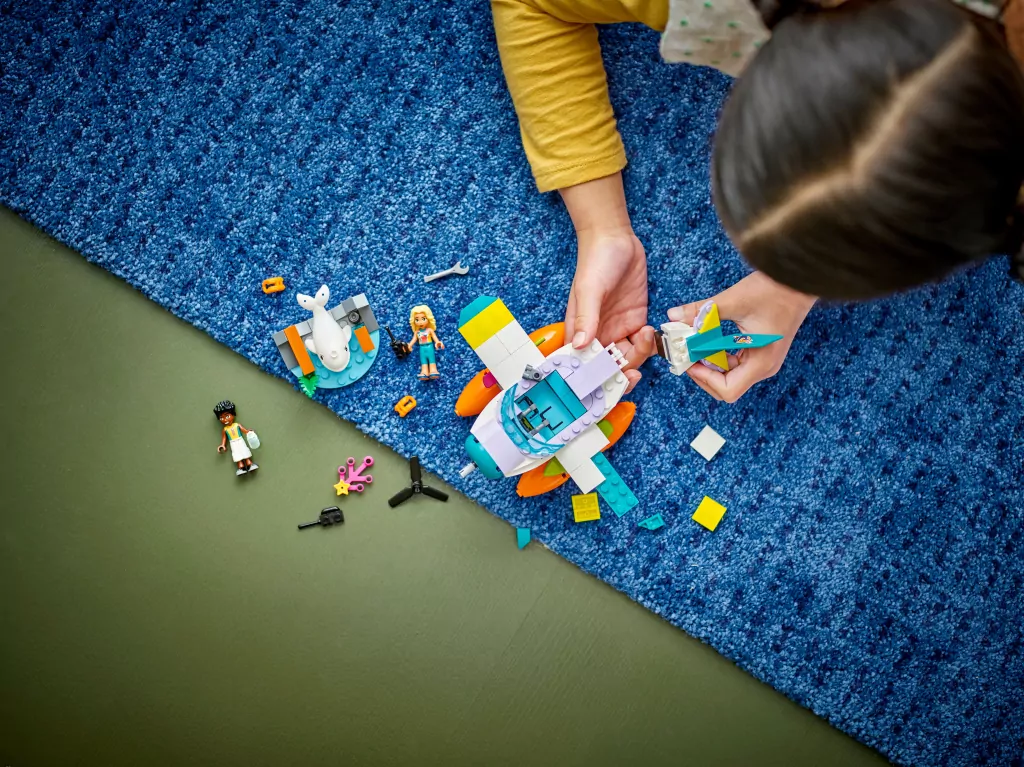 LEGO® Friends. Hydroplan ratowniczy. 41752 - tantis.pl