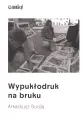 Wypukłodruk na bruku - tantis.pl