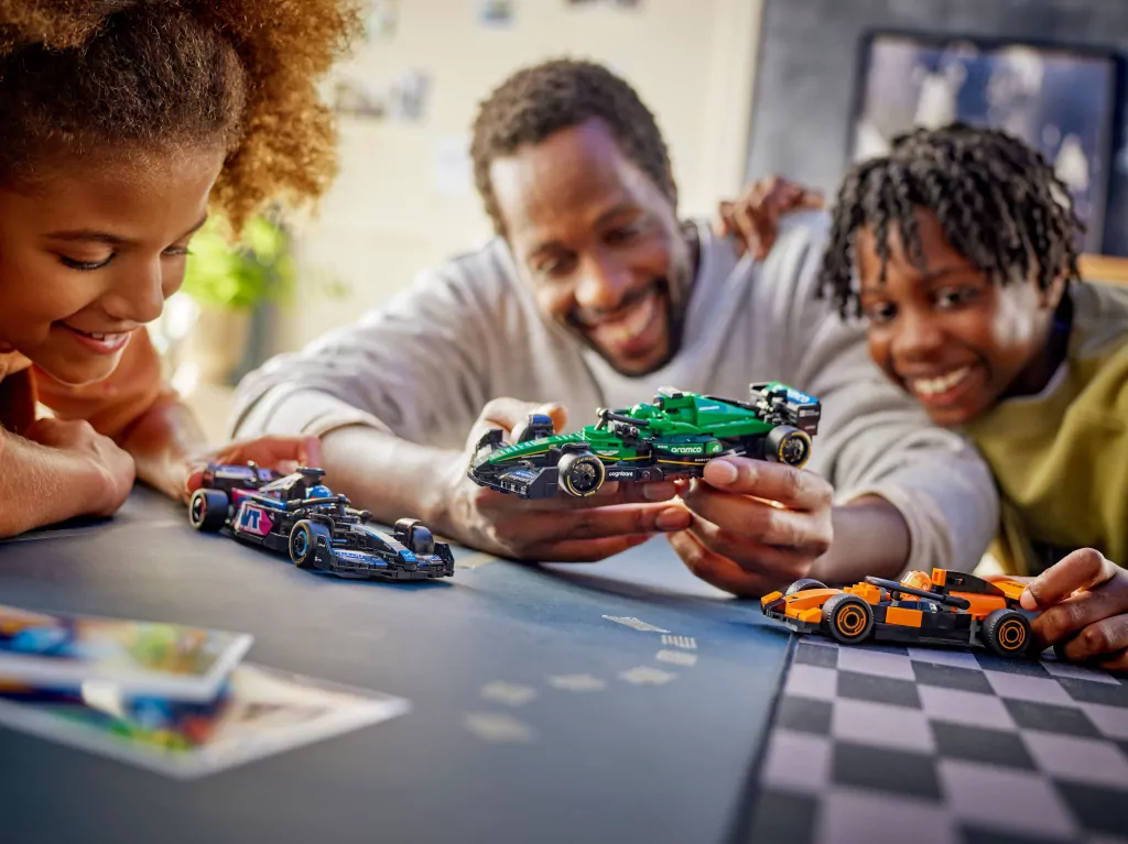 LEGO® F1® Kierowca i bolid McLaren 60442 - tantis.pl