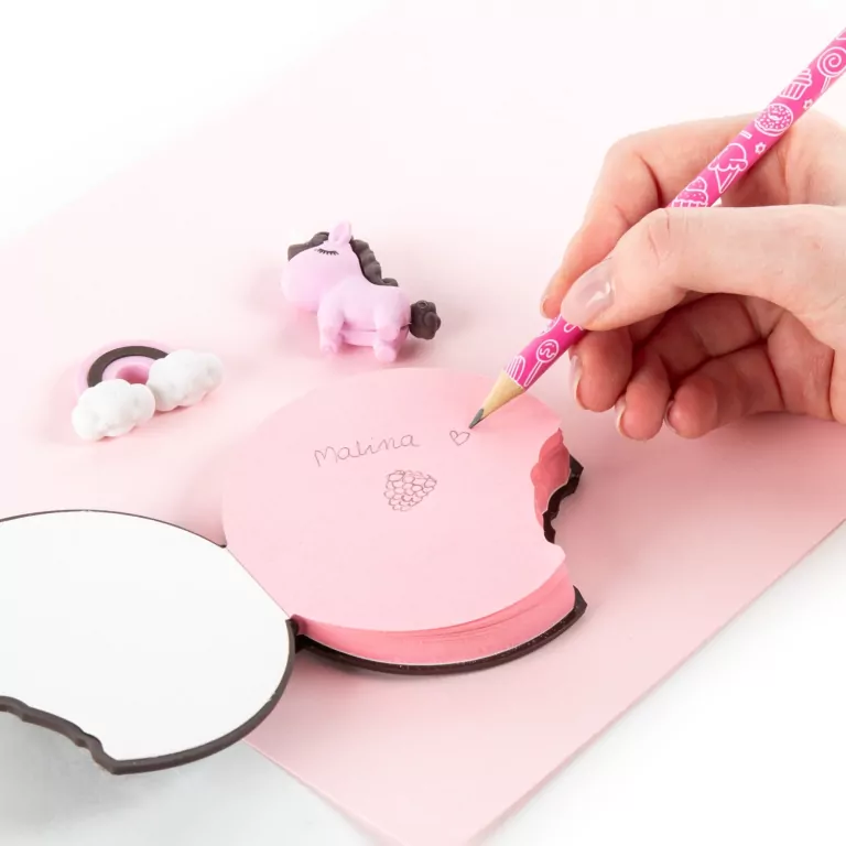 Pamiętnik pachnący z akcesoriami Malinowy krem - tantis.pl