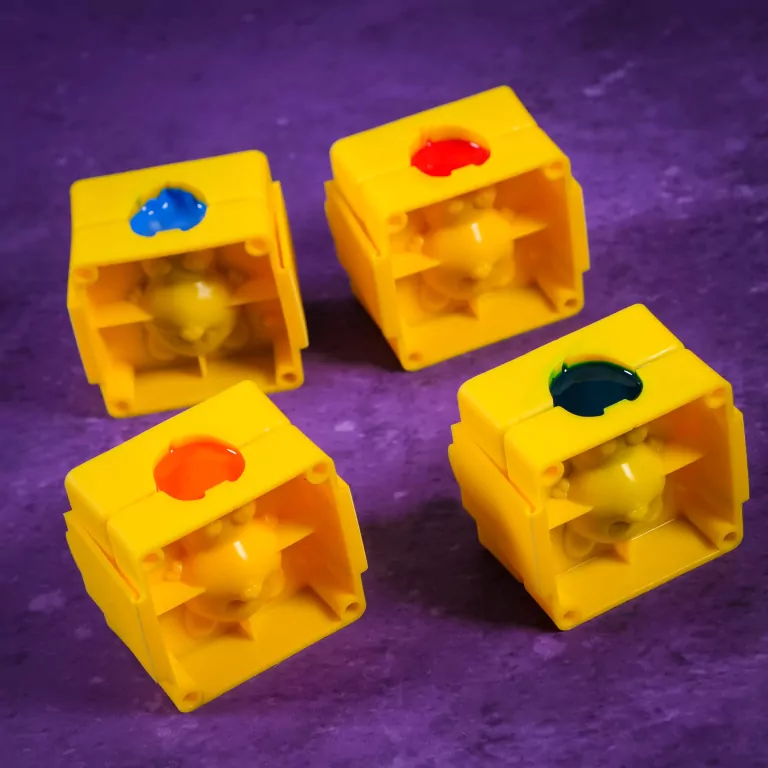 Kolekcja księżycowych kotów. Moon Academy - tantis.pl