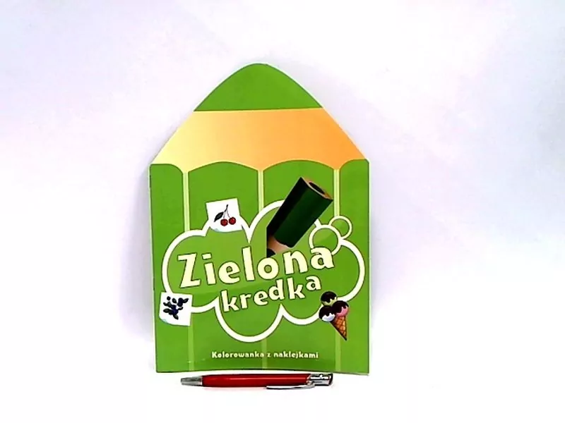 Zielona kredka Kolorowanka z naklejkami - tantis.pl