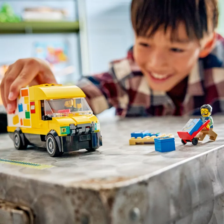 LEGO® City. Furgonetka 60500 - tantis.pl