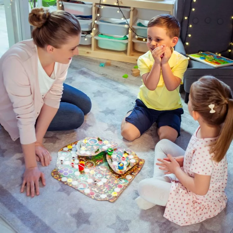 Grzybobranie. Rodzina Treflików - tantis.pl