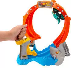 Hot Wheels Monster Trucks Pętla rekina Tor z kraks - tantis.pl