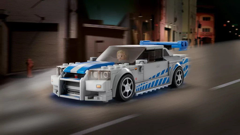 LEGO® Speed Champions. Nissan Skyline GT-R (R34) z filmu „Za szybcy, za wściekli”. 76917 - tantis.pl