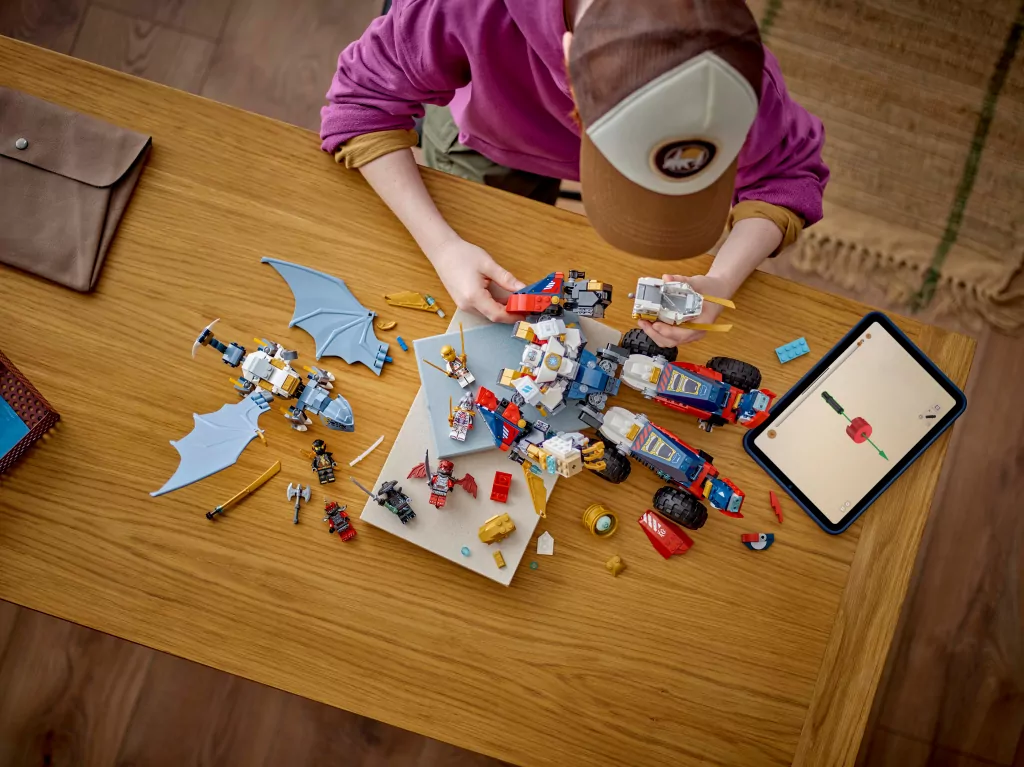 LEGO® Wielofunkcyjny ultramech Zane’a 71834 - tantis.pl