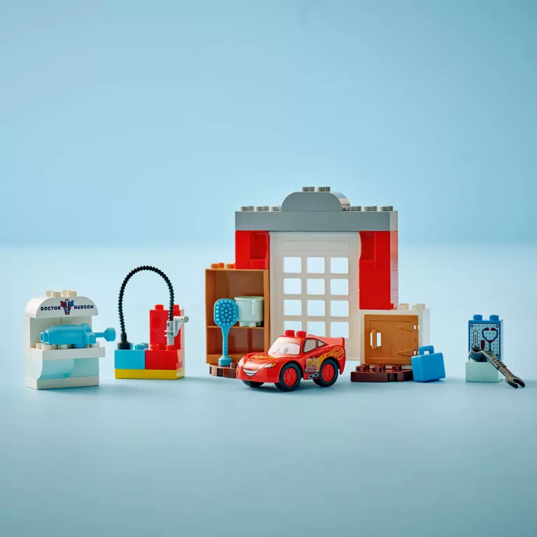 LEGO® Duplo. Wizyta McQueena w warsztacie Wójta 10456 - tantis.pl
