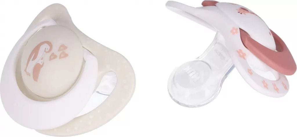 NUK. First Choice. Smoczki. 0-6 miesięcy. Pingwin. Żyrafa. 2 sztuki - tantis.pl