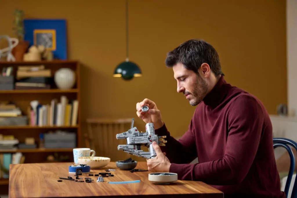 LEGO® Star Wars. Sokół Millennium 75375 - tantis.pl