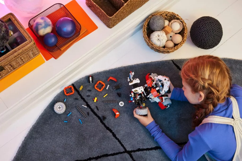 LEGO® Technic. Kosmiczna ładowarka LT78 42178 - tantis.pl