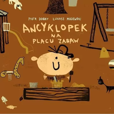 Ancyklopek na placu zabaw.