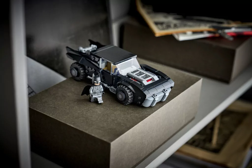 LEGO® Batmobil™ z filmu Batman™ 76332 - tantis.pl