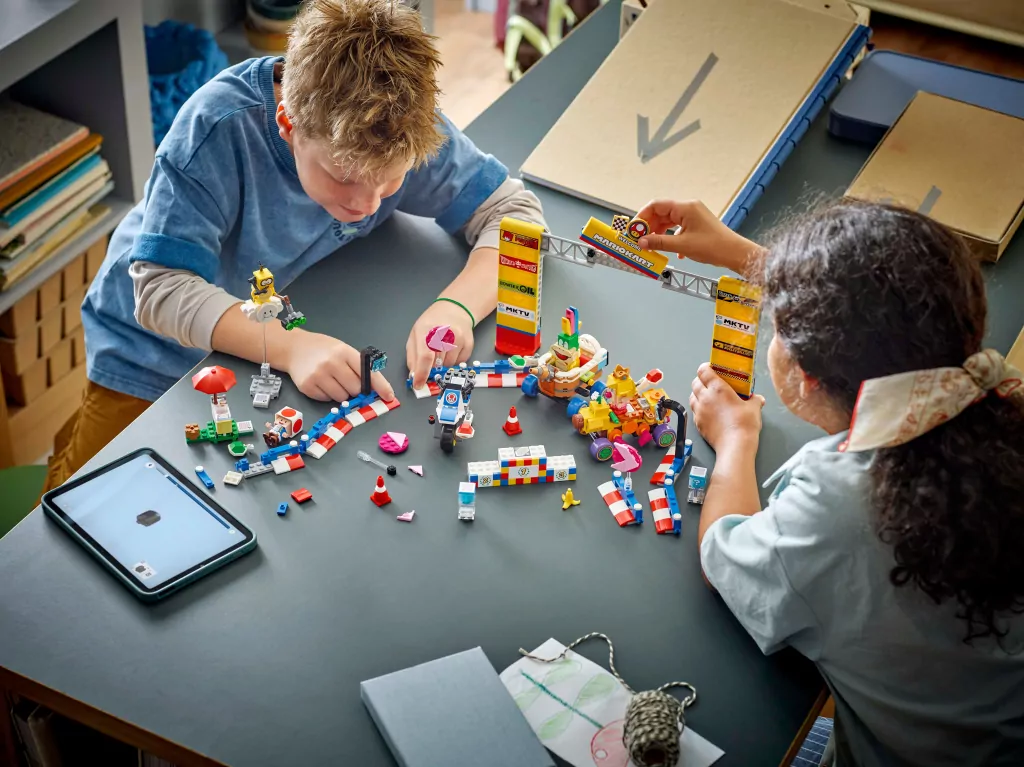 LEGO® Mario Kart™ – Zestaw Baby Peach i Grand Prix 72036 - tantis.pl