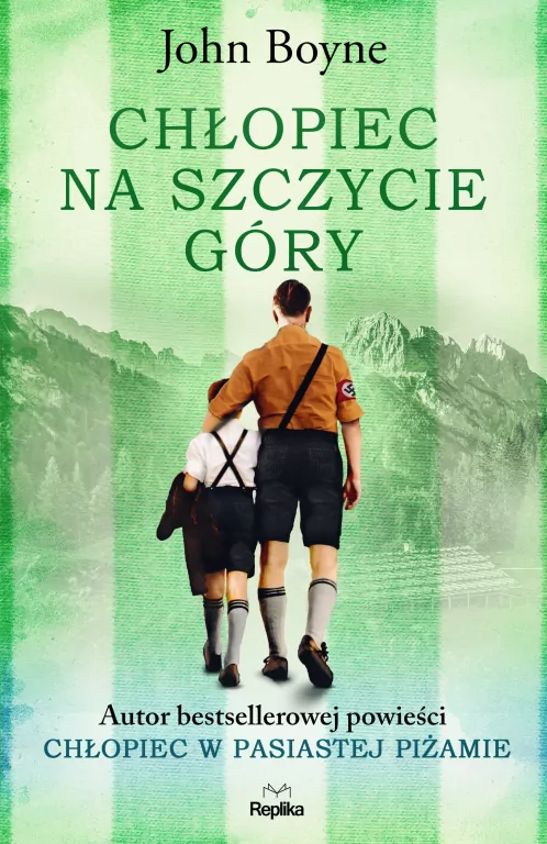 Chłopiec na szczycie góry - tantis.pl