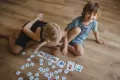 Układam i czytam. 2 gry edukacyjne - tantis.pl
