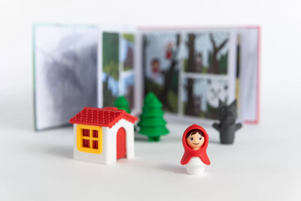 Little Red Riding Hood. Smart Games - tantis.pl