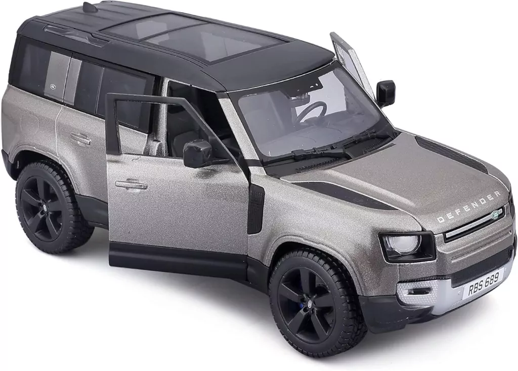 BBURAGO. Land Rover Defender 2022 silver 1:24 - tantis.pl