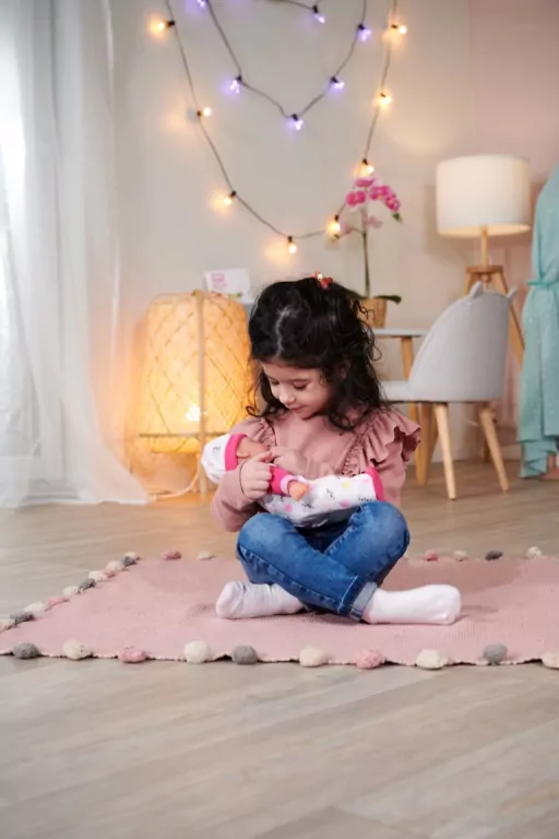 Laura. Słodki bobas z dźwiękiem 30cm - tantis.pl