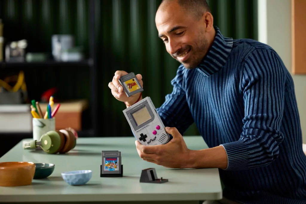 LEGO® Game Boy™ 72046 - tantis.pl