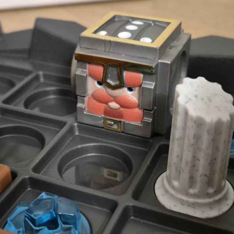 Ucieczka z Lochu (PL). Smart Games - tantis.pl