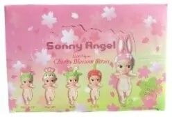 LALKA MINI SONY ANGEL PEACEFUL SPRING 10X5 - tantis.pl