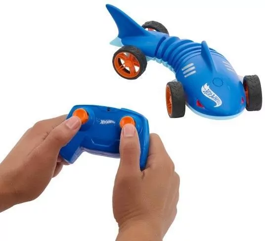 Hot Wheels R/C Shark Speeder 1:15 - tantis.pl
