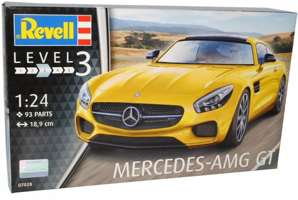 Samochód sportowy Mercedes AMG GT - tantis.pl