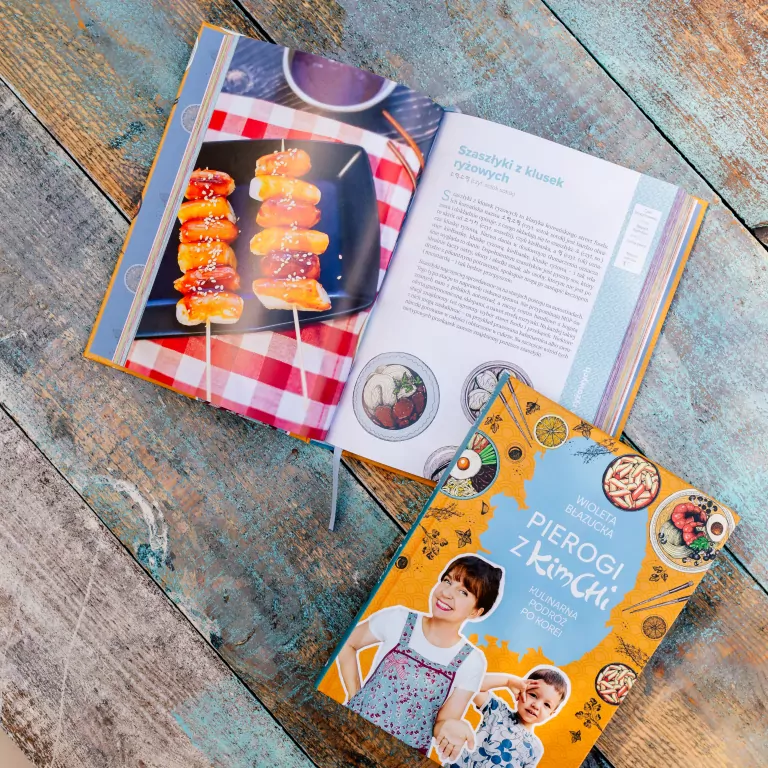 Pierogi z kimchi. Kulinarna podróż po Korei - tantis.pl