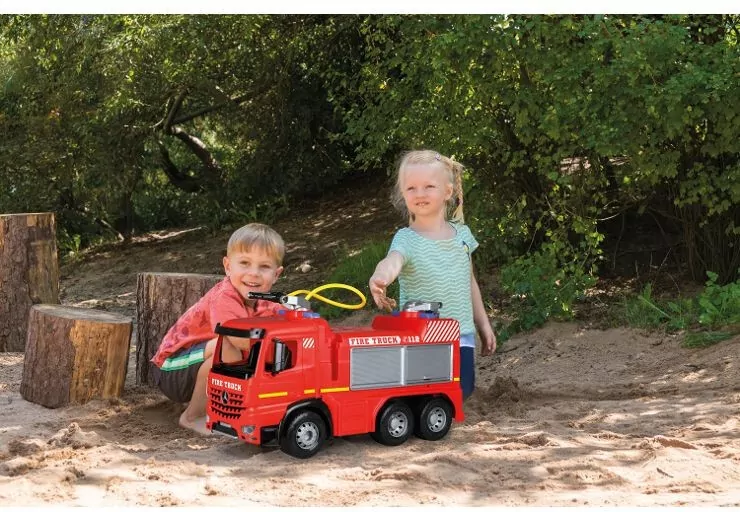 Wóz strażacki Mercedes. Giga Trucks - tantis.pl