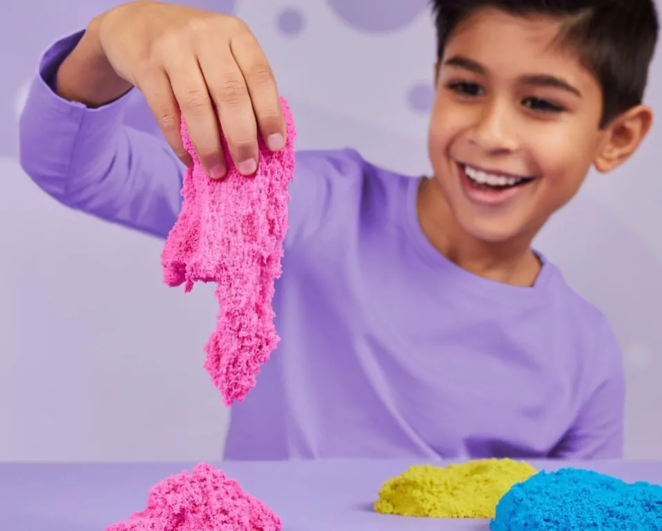 Kinetic Sand. Zgniataj i twórz - tantis.pl