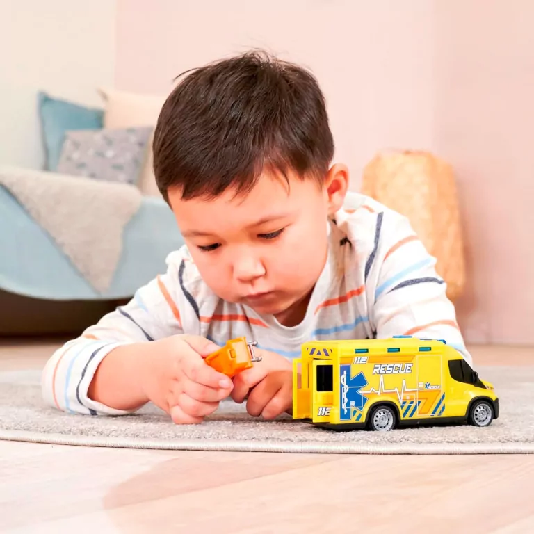 SOS Iveco ambulans 18cm - tantis.pl