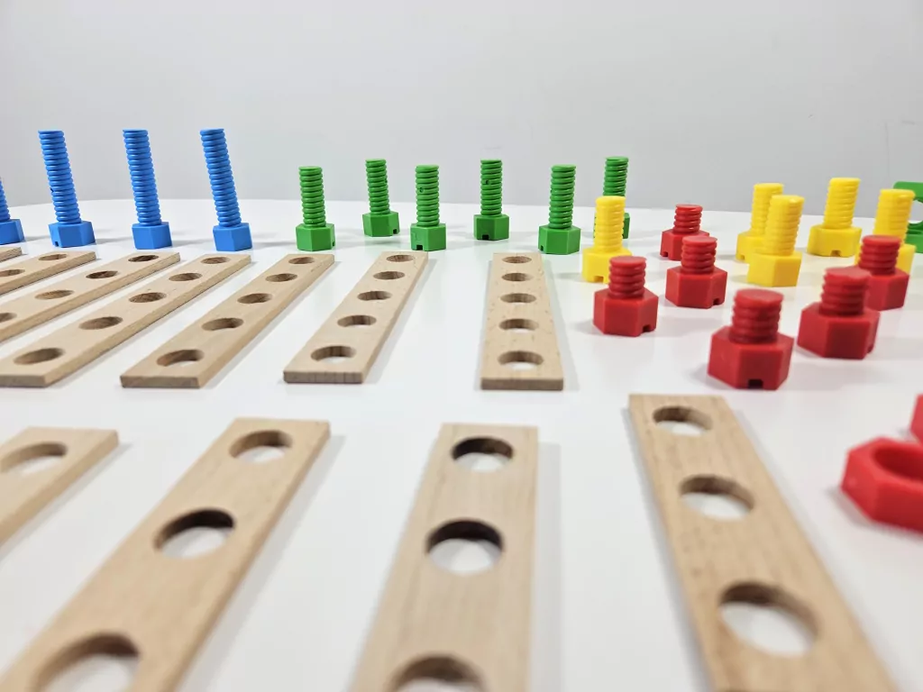 Mały konstruktor Junior. 75 elementów - tantis.pl