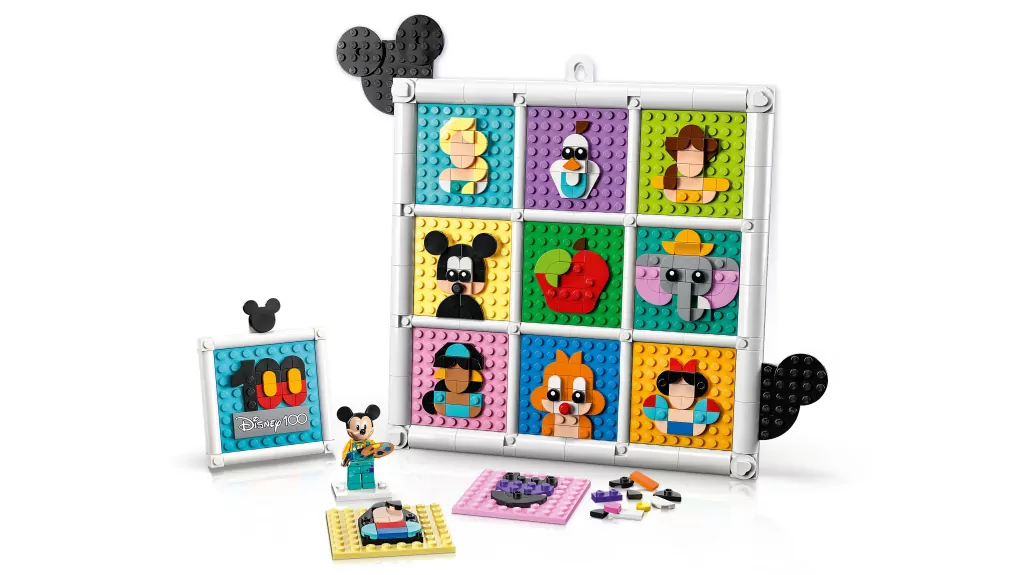 LEGO® Disney™ Specials. 100 lat kultowych animacji Disneya. 43221 - tantis.pl