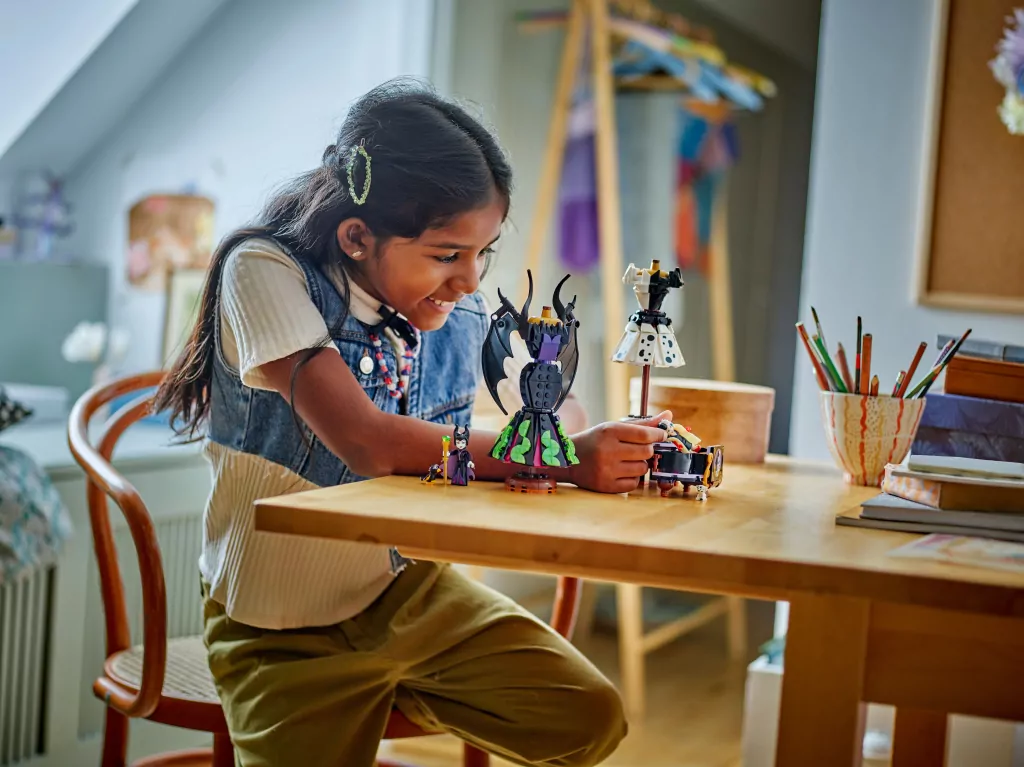 LEGO® Suknie Diaboliny i Cruelli De Mon 43262 - tantis.pl