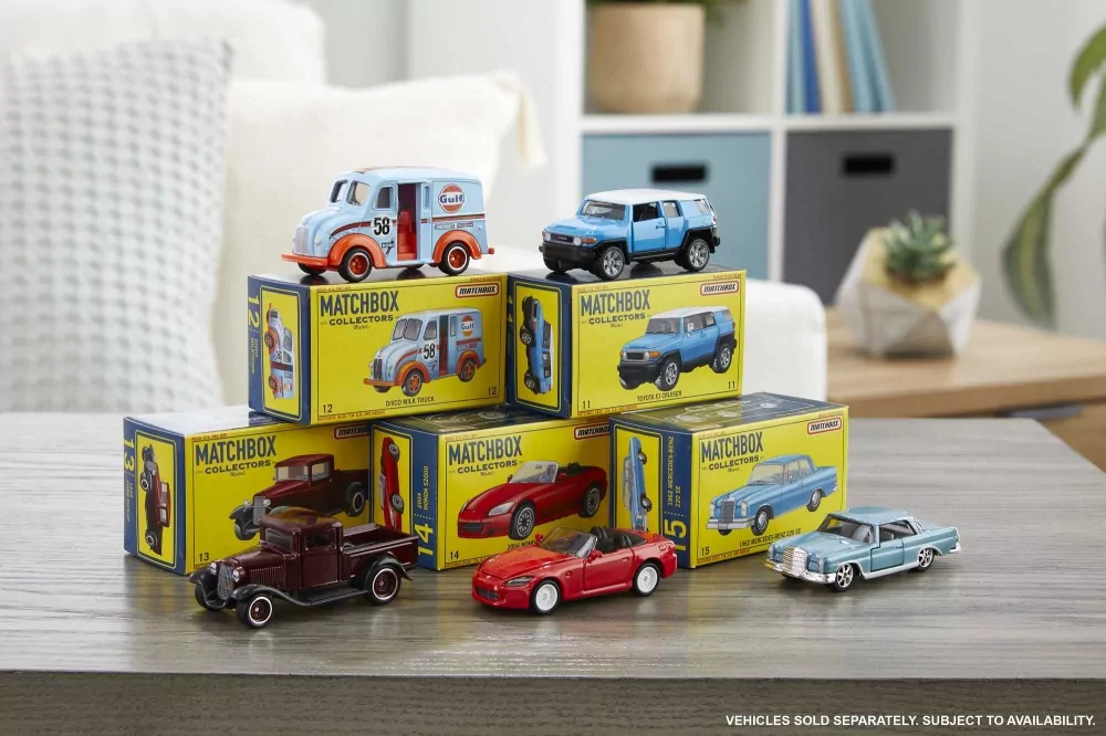 Mattel Samochód kolekcjonerski Premium Asortyment - tantis.pl