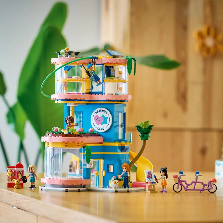 LEGO® Freinds.  Domek klubu przyjaciół 42689 - tantis.pl