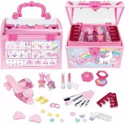 Zestaw piękności kuferek z bucikami