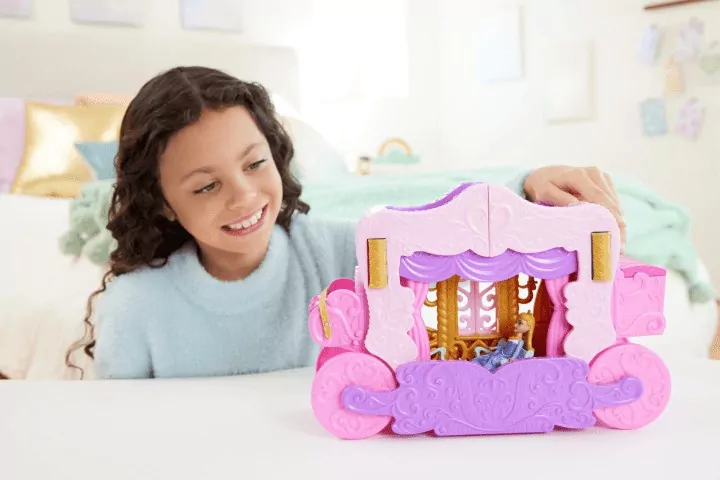 Disney Princess. Zestaw 2w1 Karoca i Zamek. HWX17 - tantis.pl