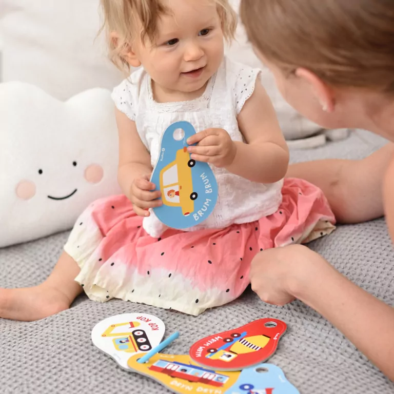 CzuCzu. Pojazdy. Dźwięki - tantis.pl