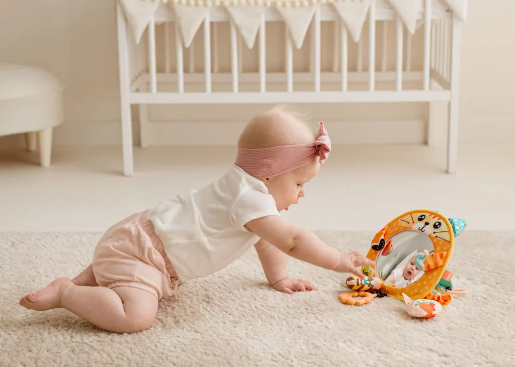 Kotek z lusterkiem - tantis.pl