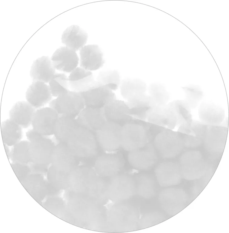 Pompony dekoracyjne białe 1cm 120szt - tantis.pl