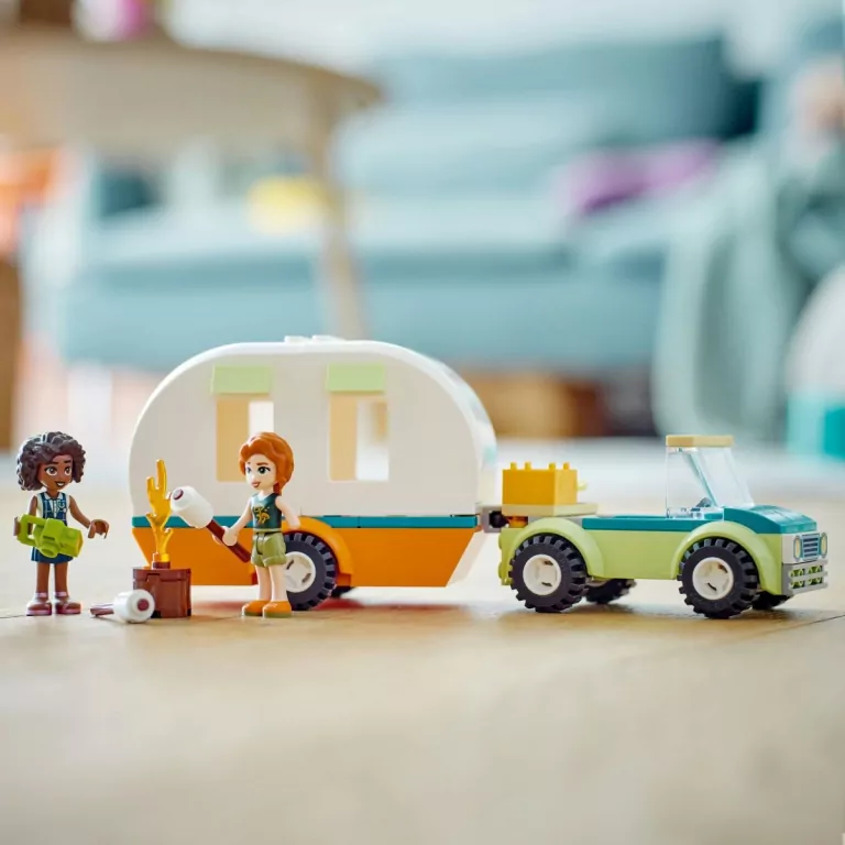 LEGO® Friends. Wakacyjna wyprawa na biwak. 41726 - tantis.pl