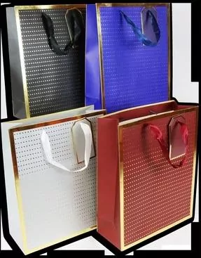 Torebka prezentowa 26x32x10cm. Mix - tantis.pl