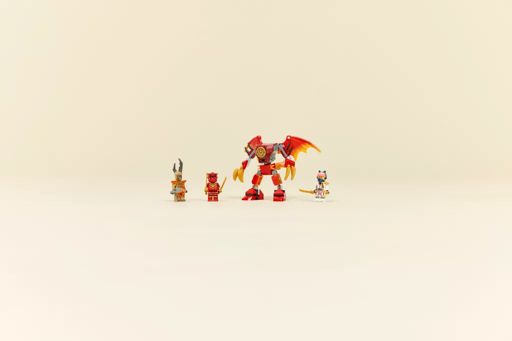 LEGO® Ninjago. Smok-mech Kaia 71851 - tantis.pl