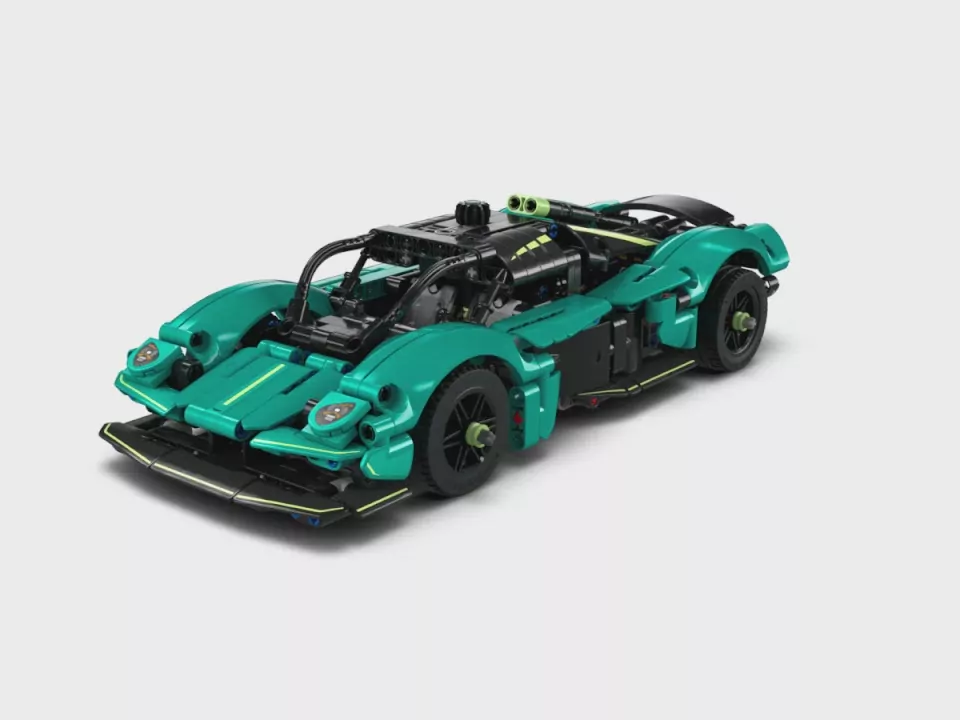 LEGO® Technic. Aston Martin Valkyrie 42208 - tantis.pl