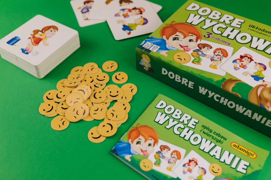 Dobre wychowanie. Układanka edukacyjna z wierszykami i dobrym i złym zachowaniu - tantis.pl