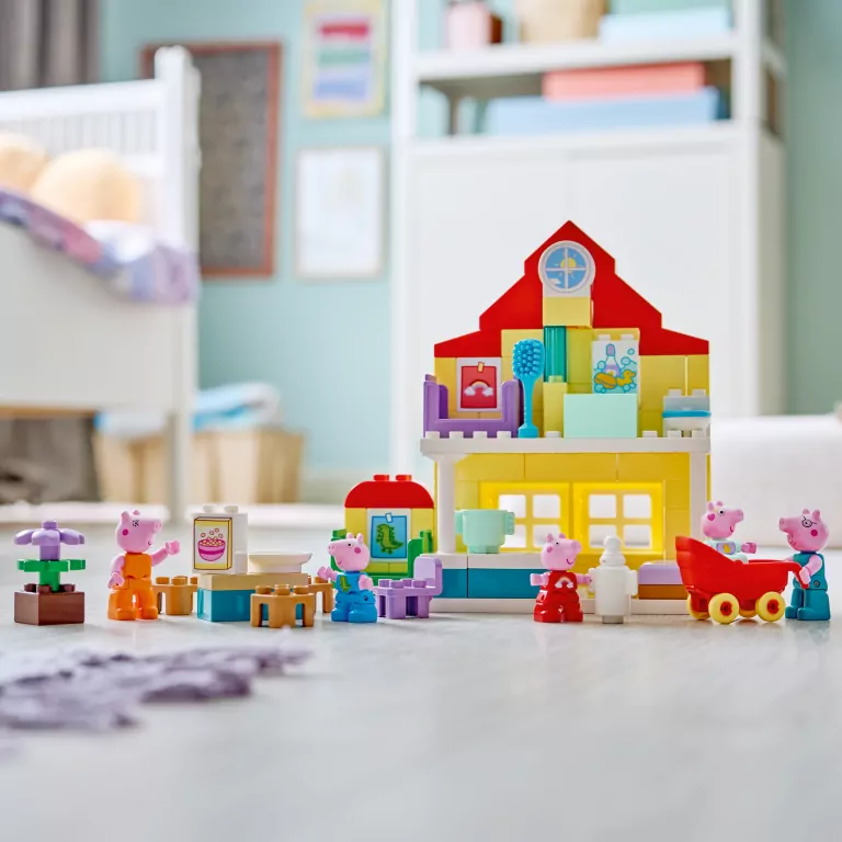 LEGO® Dom rodzinny 10467 - tantis.pl