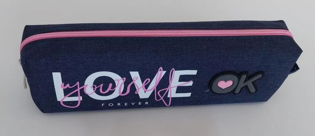 Piórnik tuba mała Love yourself forever OK FRESH - tantis.pl