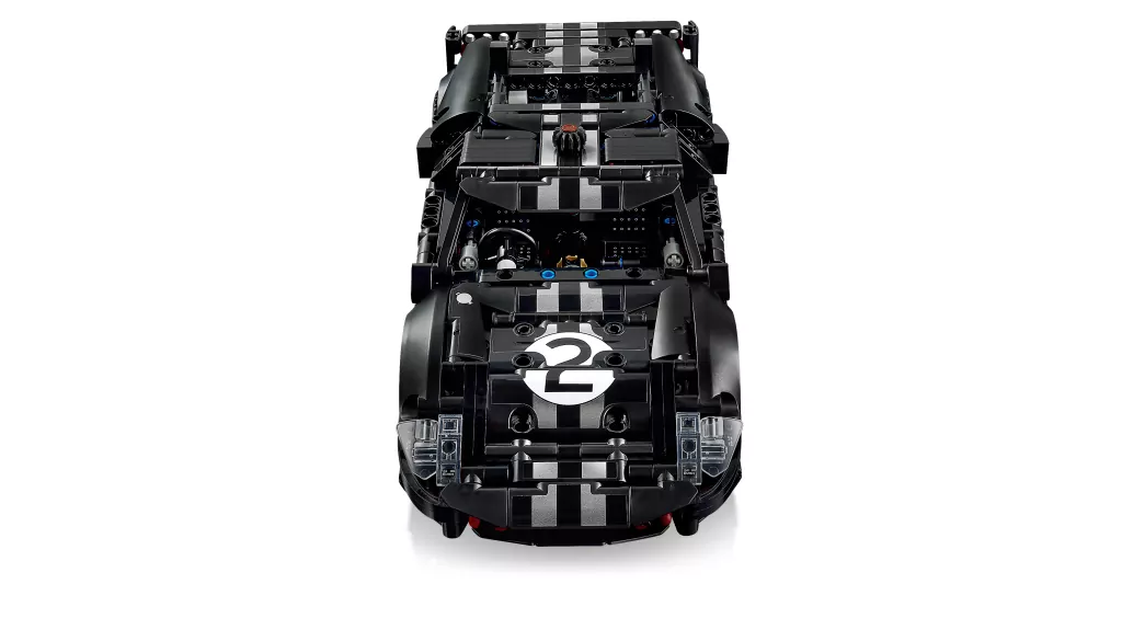 LEGO® Technic.  Samochód wyścigowy 1966 Ford 42223 - tantis.pl